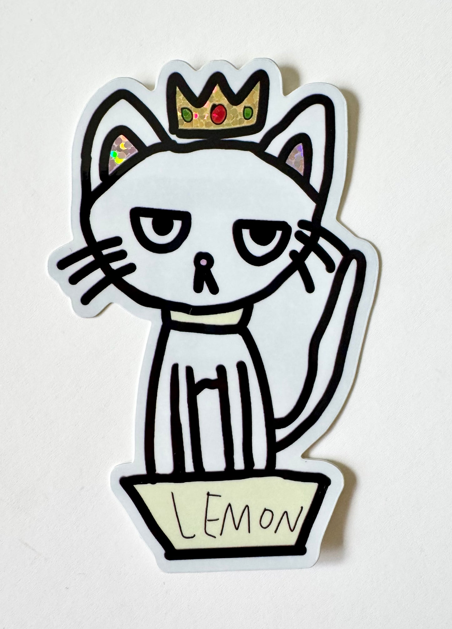 Art Sticker - Queen Lemon in Food Dish